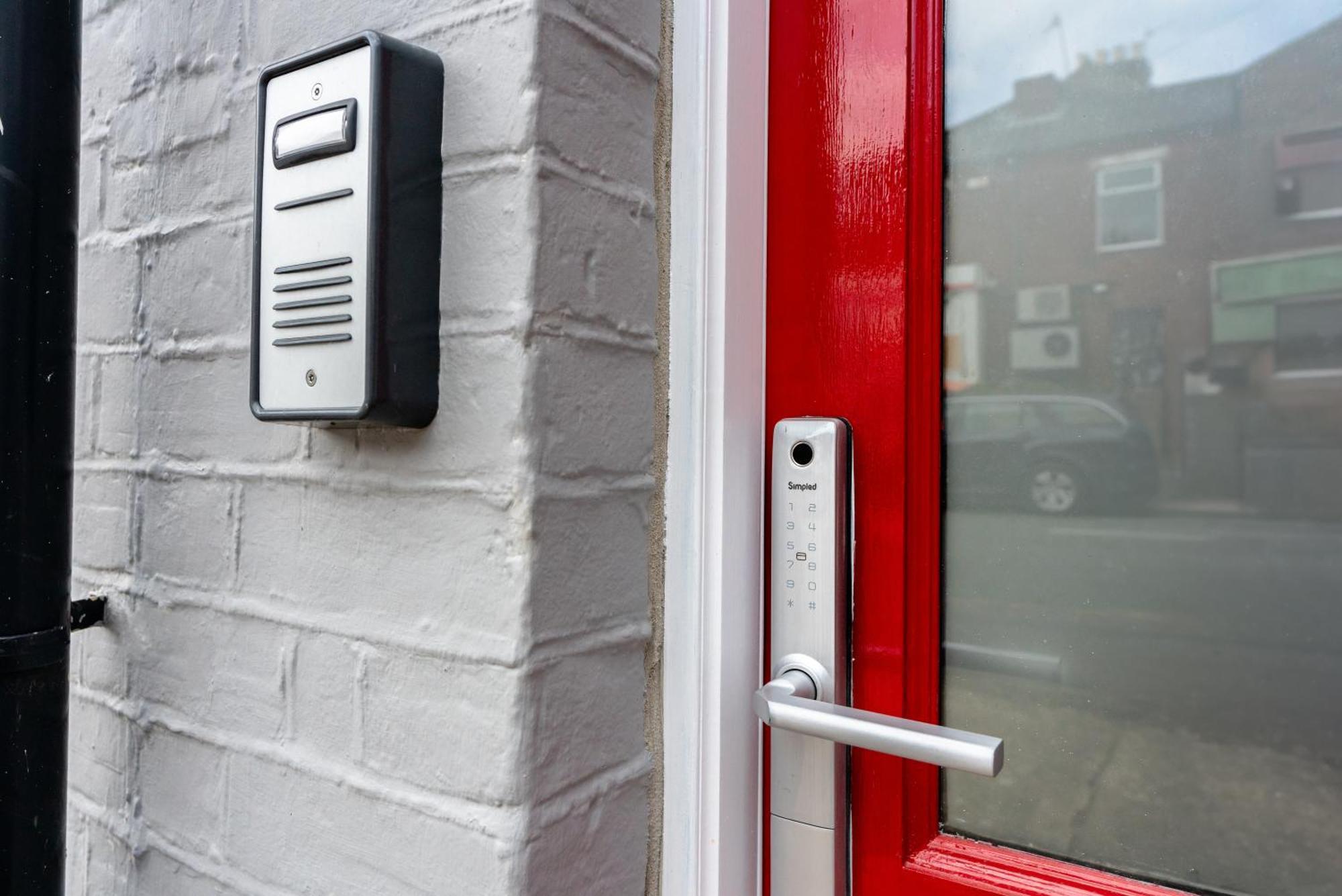 76A Silver Road Norwich Exterior photo